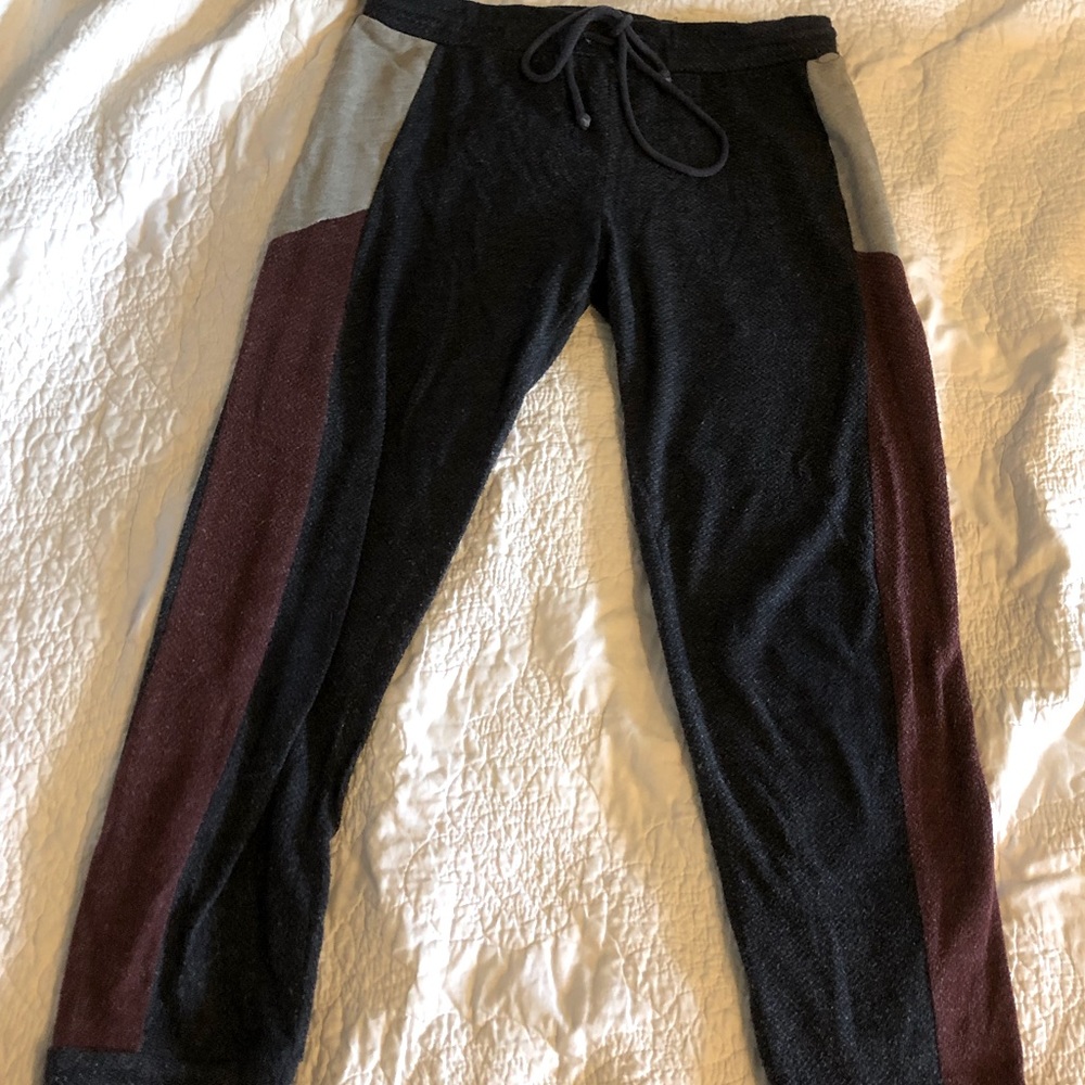 FOXES colorblock sweatpants